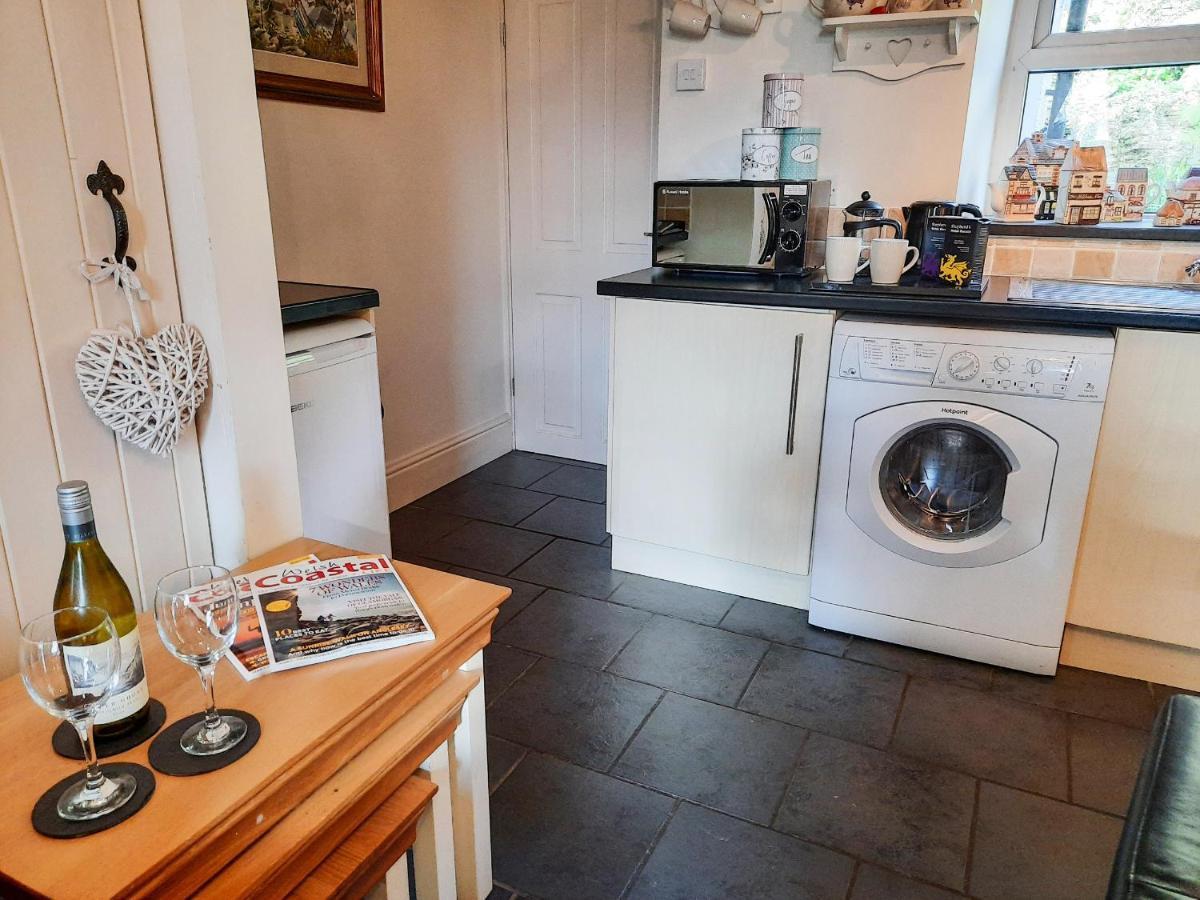 Bwthyn Ger Afon Riverplace Cottage Blaenau Ffestiniog Exterior foto